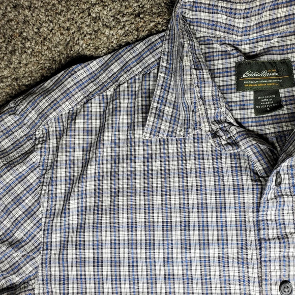 Eddie Bauer Men's Blue Plaid Short Sleeve Button Down Collared Shirt Size Small - Picture 4 of 12